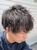 メンズアートヘアー ブーム(MEN'S ART HAIR BOOM) マッシュベースのツイストスパイラルパーマ