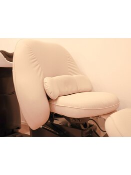 選べる炭酸ヘッドスパが魅力♪健康な髪へと導くケアで、心も体も癒される♪至福のひと時をあなたに☆