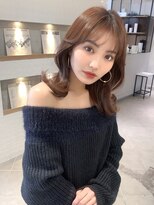 小顔に見えるくびれヘア　レイヤーカット　透明感カラー　KAKO