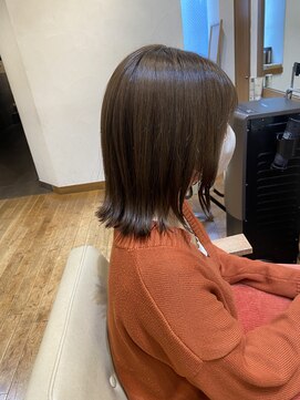 エクリ 麻布十番(equri) シアーベージュ/肩ラインボブ/アースカラー/ことりベージュ