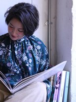 アトリエパーランプ(Atelier par LAMPE) 大人かっこいい黒髪ネイビーグレー小顔かきあげボブショートr3