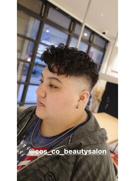 コスアンドコウ 横浜山下(Cos&Co.) fade