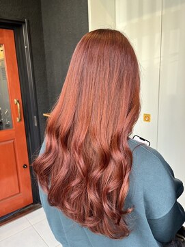 ロダット 横浜(LODAT by little) ロングヘアブリーチ無しチェリーブラウン赤髪【LODAT横浜】