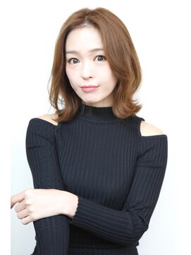 クロスオーバー(Cross Over) 大人フェミニンボブ