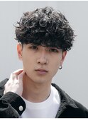 渋谷波巻きスパイラルパーマメンズヘアメンズパーマウルフ30代