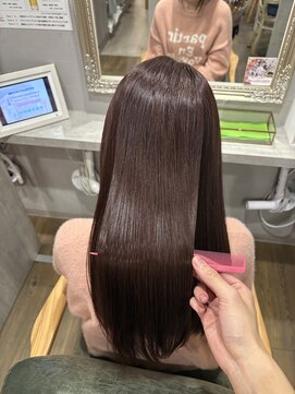 ピンクブラウン