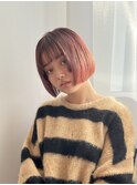 顔まわりレイヤーボブスタイル
