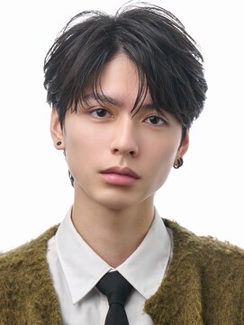 アズ ワン(AS ONE) 韓国ヘアコンマバング韓国マッシュセンターパートフェザーパーマ