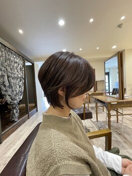 アフティ(afumty)の写真/艶髪へ導く！ハイキャリアスタイリストがカウンセリングをしっかりと行いサポート☆
