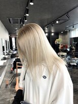 メゾン 甲府(Maison)&nbsp;レイヤーカットxブリーチカラー