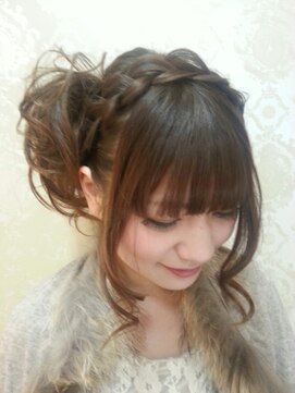 マジックマッシュ(Magic Mush) Magic Mush★結婚式もOK☆編み込みとふんわりカールセットアップ