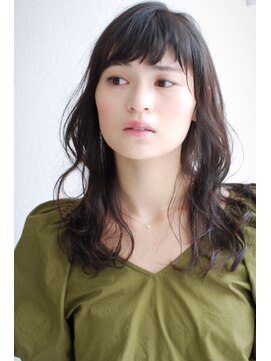 ユーリー(juurii) 水パーマでつくる雰囲気あるロング【SHE DAIKANYAMA】橘高暁子