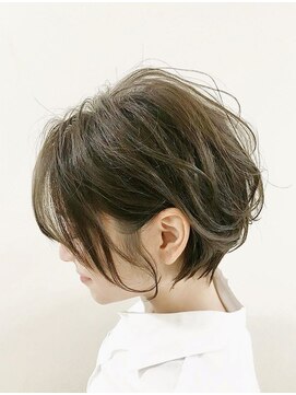 モーイ(mooi) くびれショート