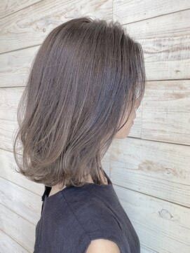 ベルクープス 天王寺店(Belle Coupes) 【ベルクープス天王寺】吉岡知里 肩ラインワンカールグレージュ