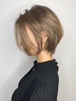 イズ(iss)&nbsp;#ショートヘア #ブリーチカラー