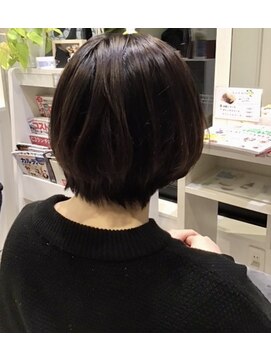 ヘアーメイク S&I ショートボブ