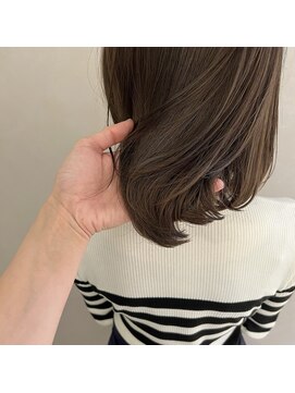 アンドワン 自由が丘(＆ONE) 【&ONE 自由が丘】ダブルカラー　× シアベージュ