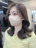 韓国　くびれ巻き　透明感カラー　ベージュ　ミルクティー　水越