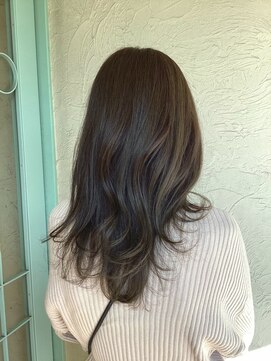 リュクスフォーヘアー アヴェダ(LUXE for hair AVEDA) 30代女性×ロングレイヤー×オリーブグレージュ