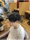 センターパート×ツイストスパイラル、ヒロ
