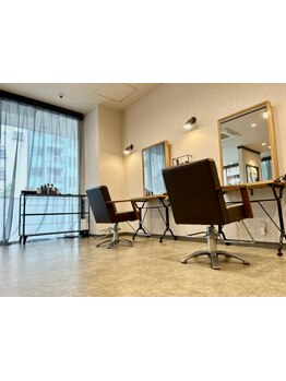 【岐阜/岐阜市】ゆったりした上質空間で大型店が苦手な方も◎oggi ottoトリートメントでみるみる髪質改善！