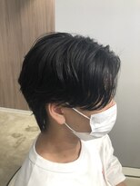オーシャントーキョー(OCEAN TOKYO)&nbsp;ニュアンスセンターパート(刈り上げツーブロック黒髪パーマ)