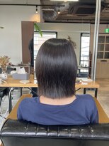 イッヒ 茅ヶ崎(IHHI)&nbsp;ぱつっとボブ［小顔ヘア/茅ヶ崎美容院/茅ヶ崎南口/ワンレン］
