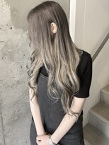 アイリー 名古屋(A/LEE) グラデーションカラー×シルバーカラー