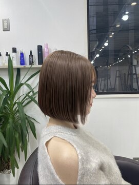 アイズ 横浜(IS) 横浜/mikiya指名/切りっぱなしボブ