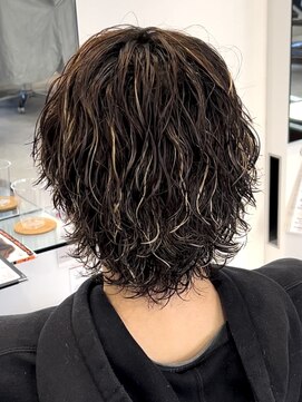 オーシャントーキョー 仙台(OCEAN TOKYO) サーフカールウルフツーブロックミディアムメンズパーマ