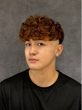 ブースト(BOOST) 外国人風ブラウンスペインカール