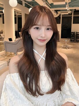 マインバイアフロートギンザ(MYNE by AFLOAT GINZA) レイヤーカット/おくれ毛/顔周りカット/シナモンベージュ