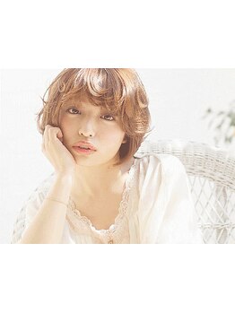 【柏駅3分】HOT PEPPER Beauty AWARD 2022 BEST SALON 注目サロン選出!《カット+リタッチカラー￥6,000》