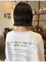 ウツギ(UTSUGI) 切りっぱなしボブ