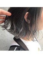 アコット(Acotto.)&nbsp;ラベンダーグレー/外ハネボブ/インナーカラー[下北沢Acotto]