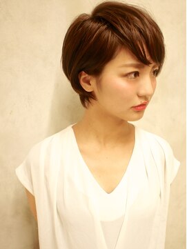 バース(BIRTH) 天神【BIRTH】すっきり☆耳かけモダンショート