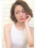 無造作ウェーブ大人ボブ