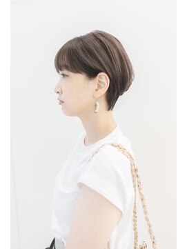 ユートゥイーズ つくば(U too e's) 《Utoo e's つくば美容室 》耳かけ×大人ハンサムショートヘア