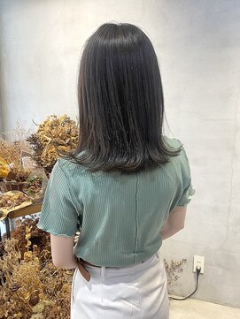 ミント(mint) 【 暗め、透明感、赤みなし。オリーブグレー* 】