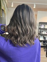 ヴィフ 大船(VIF)&nbsp;グレージュカラー/バレイヤージュ/ハイトーンカラー