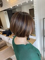 エイチヘアープロダクト(H hair product)&nbsp;クビレショートボブ×ハイライトカラー