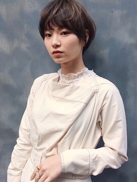 フィーカ(Fiika) マッシュショート/オリーブグレージュ【肥後橋駅】