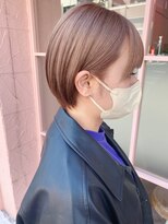 イルウィ(irwi)&nbsp;【トレンド】ミルクティーベージュカラー　こなれ感ショートヘア