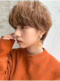 顔周りレイヤーカットグレージュカラーくびれボブベージュカラー