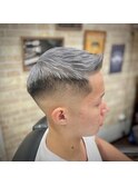 フェザーアップフェードスタイル