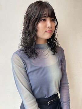 ヤヨイブレインズフェアリー(YAYOI BRAINS fairy) カール感強めカジュアルパーマ