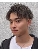 ハイライト無造作アップバング縦落ちツイストスパイラルパーマ