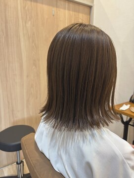 レシェル 松阪(RECIEL) まろやかブラウン パツっとラインのミディアム