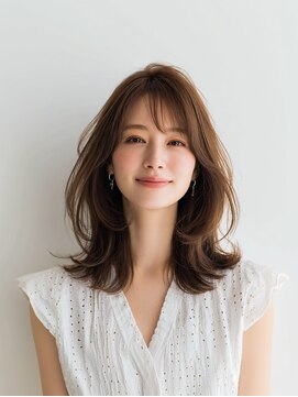 e.m.a プレミアムビューティーサロン 栄駅店(e.m.a PREMIUM BEAUTY SALON) レイヤーカット/イメチェン/外ハネボブ/美髪/ワイドバング/髪型