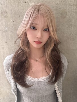 モニカ(MONIQA) ルーツ